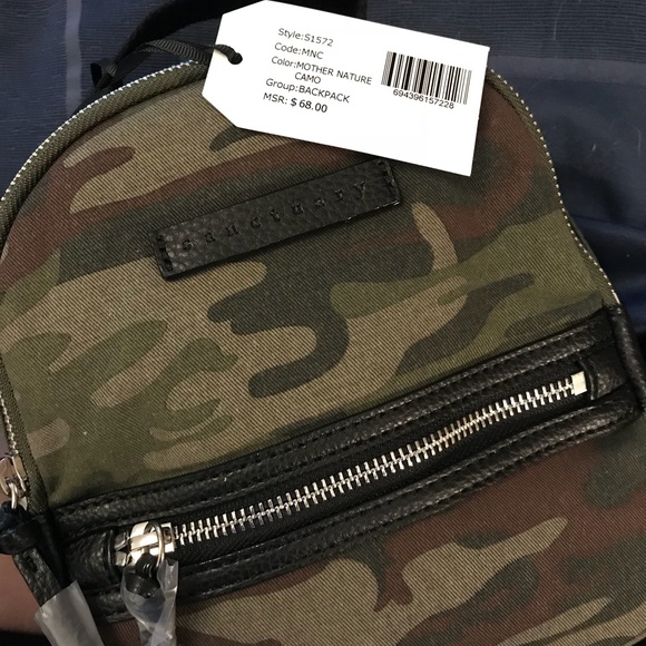 Sanctuary small camo backpack - Picture 4 of 4